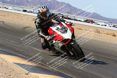 media/Jan-14-2022-Apex Assassins (Fri) [[4609ad47be]]/Trackday 1/Session 4/Turn 15 Inside/